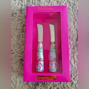 NWT Lilly Pulitzer Printed Cheese Spreader Set in Totally Blossom